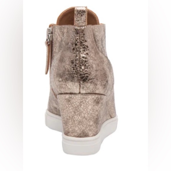 In like new condition. Gold, leather Paolo sneaker/booties - Picture 7 of 10